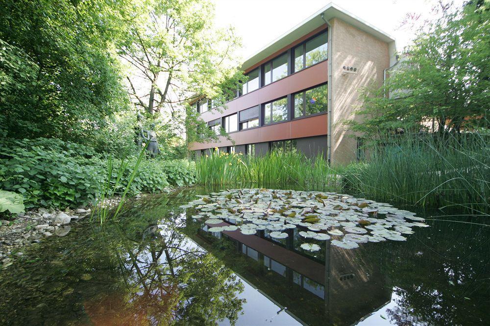 Hotel Coop Tagungszentrum & Hotelpark Im Gruenen Muttenz Exterior foto